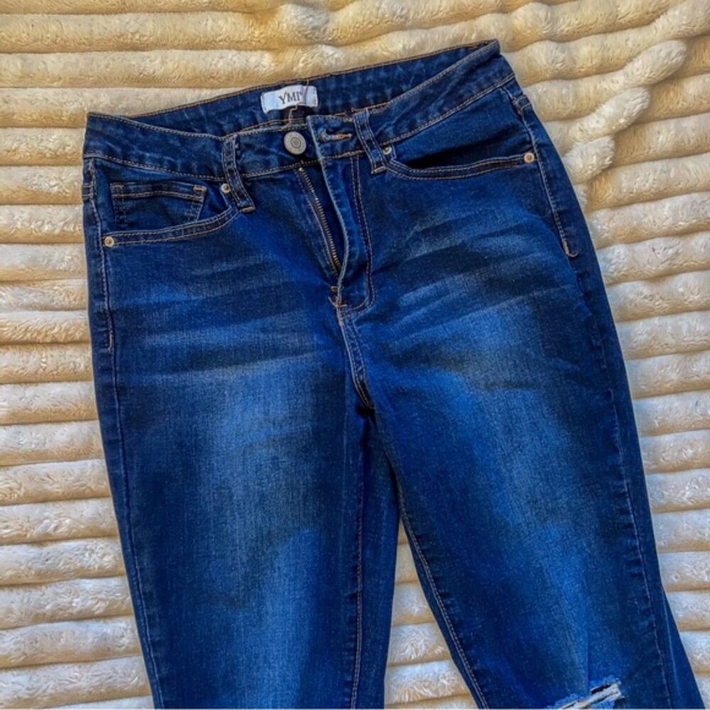 YMI distressed high waisted flare jeans size 7 / 28 - Picture 3 of 5